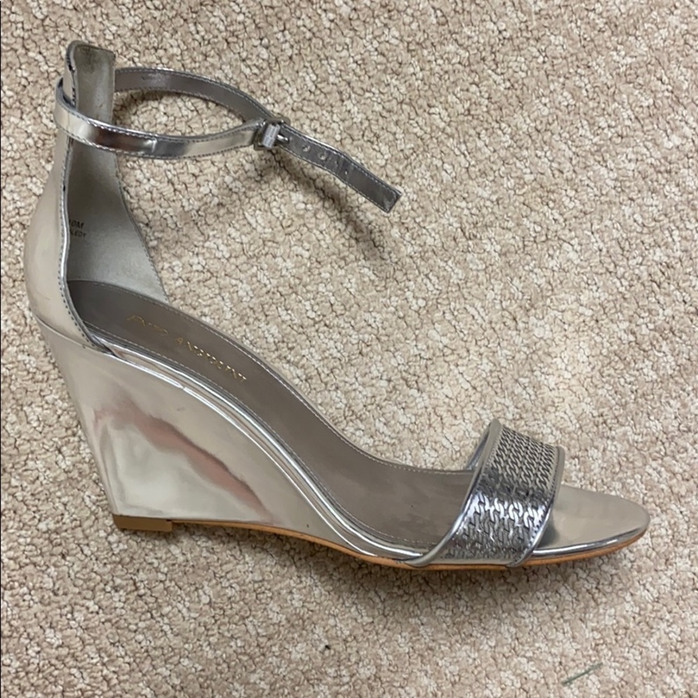 Enzo Angiolini silver wedge shoe